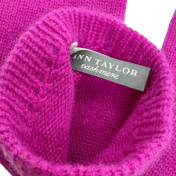 Ann Taylor Vintage Womens Cashmere Gloves Fuchsia Pink - Picture 5 of 6